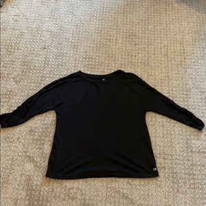 Gap fit cold shoulder top